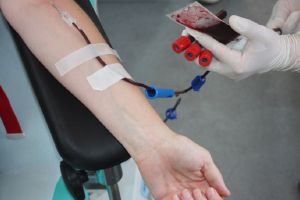 Deva: Laborator mobil pentru donare de sânge