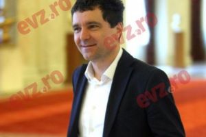 Nicuşor Dan s-a sucit la 180 de grade. Fostul lider al USR a pus tunurile pe Uber şi Bolt