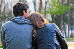 Caz ireal în România. O femeie a fost păcălită de soţ să adopte copilul amantei