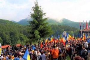 Scandalul de la Cimitirul Valea Uzului face victime. Un vicepreşedinte de Consiliu Judeţean a fost amendat 