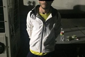 Bărbat prins de poliţiştii locali după ce a înjunghiat o persoană pe stradă, la Timişoara