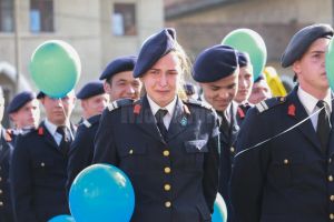 Emoţii şi lacrimi la ultimul apel de seară al promoţiei 2019, de la Colegiul Militar ...