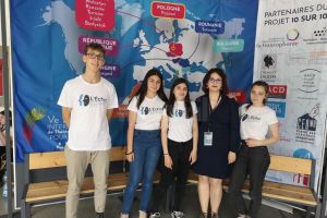 Elevi ai Colegiului Economic au reprezentat România la Festivalul Internaţional de Teatru ...