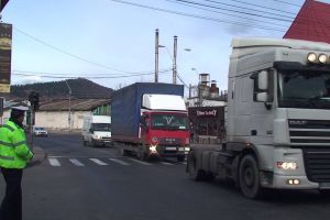 Restricţii pentru camioane pe A2, de Rusalii