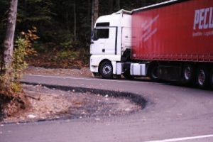 Lucrari de punere in siguranta a traficului rutier pe DN18, in Pasul Gutai