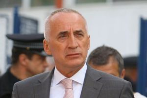Scandal uriaş la un club de tradiţie din România. Atacat de suporteri, finanţatorul a anunţat că se retrage