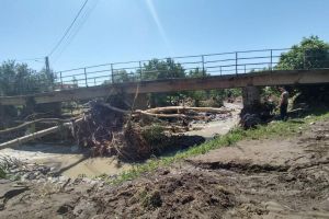 Am ieşit de sub cod roşu, am intrat în cod galben. Prefectul, în comunele afectate de inundaţii