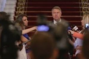 Ceremonia de semnare a Pactului politic. Atac violent al lui Iohannis împotriva PSD