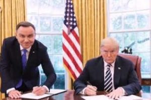 Moscova ameninţă după promisiunea făcută de Trump preşedintelui polonez Andrzej Duda