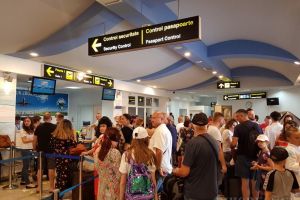 De acasă, în vacanţă! Până în toamnă, Paralela 45 face curse săptămânale spre Antalya, de pe Aeroportul din Oradea (FOTO / VIDEO)