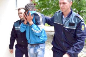 Spărgători în faţa instanţei