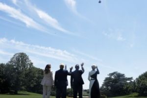 În Polonia, articolul F-35 e mai bun ca Articolul 5 al NATO. SUA trimit mai mulţi militari pentru apărarea polonezilor de Moscova