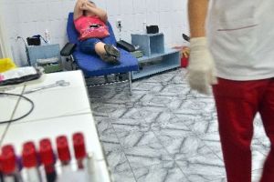 30.000 de donatori în şase ani. 16.000 de litri de sânge s-au recoltat în campania „Donează sânge, salvează o viaţă!”