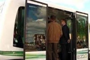 Un mare oraş european introduce autobuzul fără şofer. Autorităţile vor să extindă experimentul