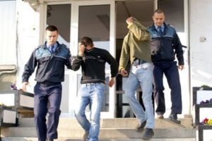 Malone şi Citirică zis „Ştrombe”, REŢINUŢI