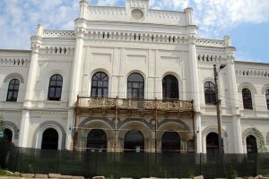 Lucrările de la Gara Iţcani, abandonate în plină desfăşurare