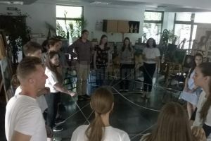 Acţiunea „Creativitatea şi Leadership-ul”, organizată de Asociaţia Tinerilor Ortodocşi ...