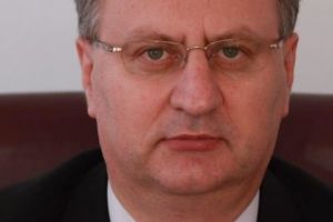 Dacă Domnul va rândui, Părintele Brânzea le va face un cadou enoriaşilor