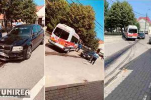 FOTO, VIDEO: ACCIDENT rutier în Alba Iulia, pe strada Iaşilor. Coliziune între un autoturism şi un microbuz după o neacordare de prioritate