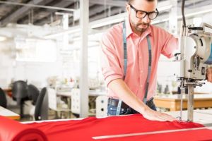 În atenţia tinerilor care doresc să se angajeze