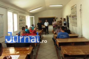 31 de deţinuţi din Penitenciarul Focşani, absolvenţi de şcoală primară sau gimnazială
