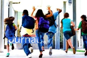 A venit vacanţa, cu trenul de Franţa… Cât durează vacanţa de vară