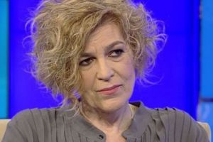 Discuţii aprinse între Carmen Avram şi Marius Vintilă. Moţiunea de cenzură a fost mărul discordiei