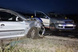 Se intampla in Romania. Accident cumplit in aceasta noapte. Trei victime dintre care doua femei insarcinate