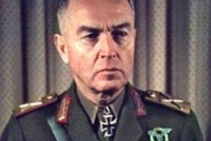 Pistolul de sub buncăr. Ospătarul care le-a ţinut arma la tâmplă lui Ion Antonescu şi Imre Nagy