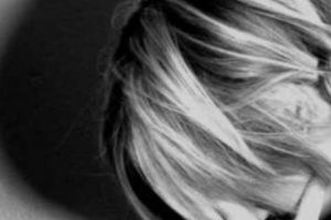 Militarul care ar fi agresat o fetiţă în Bucureşti a fost reţinut pentru 24 de ore. Alertă