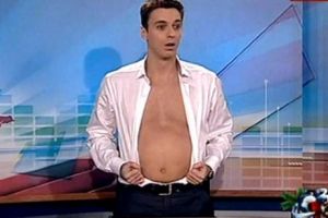 Mircea Badea atacă subiectul gratuităţii acordate studenţilor de CFR: „Vreţi ca-n Dubai?!” Are dreptate?