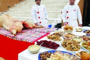 Nutriţioniştii avertizează! De ce nu este bine să mâncăm după această oră