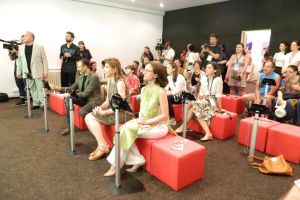 FOTO: Bon Micro-Folie a Tous! – Deschiderea oficială a proiectului Micro-Folie – Hotspot cultural