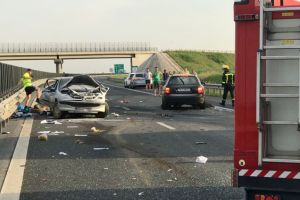 Accident cu 7 răniţi pe autostrada Timişoara-Arad