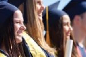 Eşti proaspăt absolvent şi cauţi un loc de muncă? Înregistrează-te la Agenţia Judeţeană pentru Ocuparea Forţei de Muncă