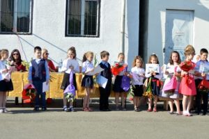 14 premianţi la clasa I-a C, Gimnaziul „Augustin Maior”