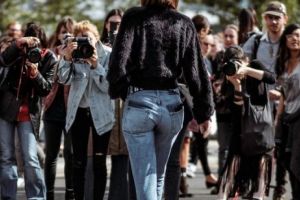 O actriţă celebră, goală pe internet. Pozele deochiate i-au fost furate de un hacker - Foto virale