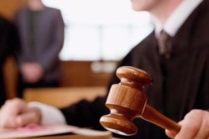 Justiţia, îngenuncheată de politicieni cu gânduri obscure. Dezvăluirile care vor cutremura întreaga societate: „Dosarele erau încropite cu pistolul la cingătoare!”