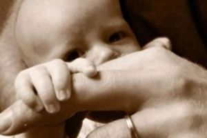 Archie, Royal Baby: Prima apariţie pe Instagram  de Ziua Taţilor