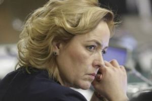 Iohannis, ironizat de Carmen Dan: „Cum să fie vinovat dacă el nu face nimic?” Ce a declarat despre o eventuală demisie