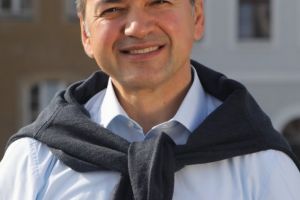 Un muzician originar din Romania a castigat postul de primar al orasului german Goerlitz din landul Saxonia