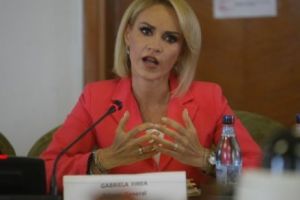 Gabriela Firea dă cărţile pe faţă. Se doreşte distrugerea PSD? „Am fost ca un sac de box”