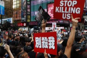 Hong-Kong se răscoală împotriva caracatiţei roşii din Beijing