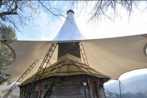 Ambulanţa pentru Monumente caută voluntari pentru repararea unei biserici de la 1600