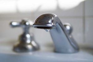 Avarie RAJA in Valu lui Traian. Abonatii de pe trei strazi, fara apa