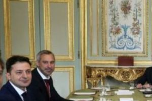 Ucraina. Zelenski la Elysee. Pe Macron nu l-a durut gura să promită