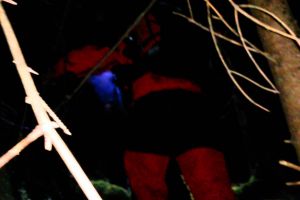 Turişti prinşi de viitură  în Cheile Râmeţului. Echipaje Salvamont şi SMURD intervin pentru salvarea lor