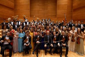 Orchestra Română de Tineret dirijată de Cristian Mandeal ajunge la Arad!