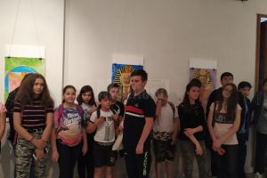 Expoziţie colectivă de pictură ”Leonardo da Vinci” a elevilor Şcolii Nr. ...