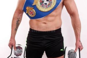 Rădăuţeanul Rayko Leviţchi va lupta din nou în Londra, în gala Golden Gloves Boxing